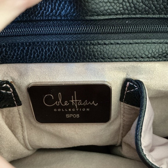 Cole Haan Genevieve Leather Weave Large Tote Bag Suede Interior - Picture 14 of 14